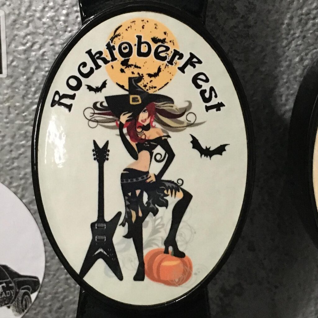 Look what made its way back on tap! Yummy goodness… Available in g…rowlers & can…