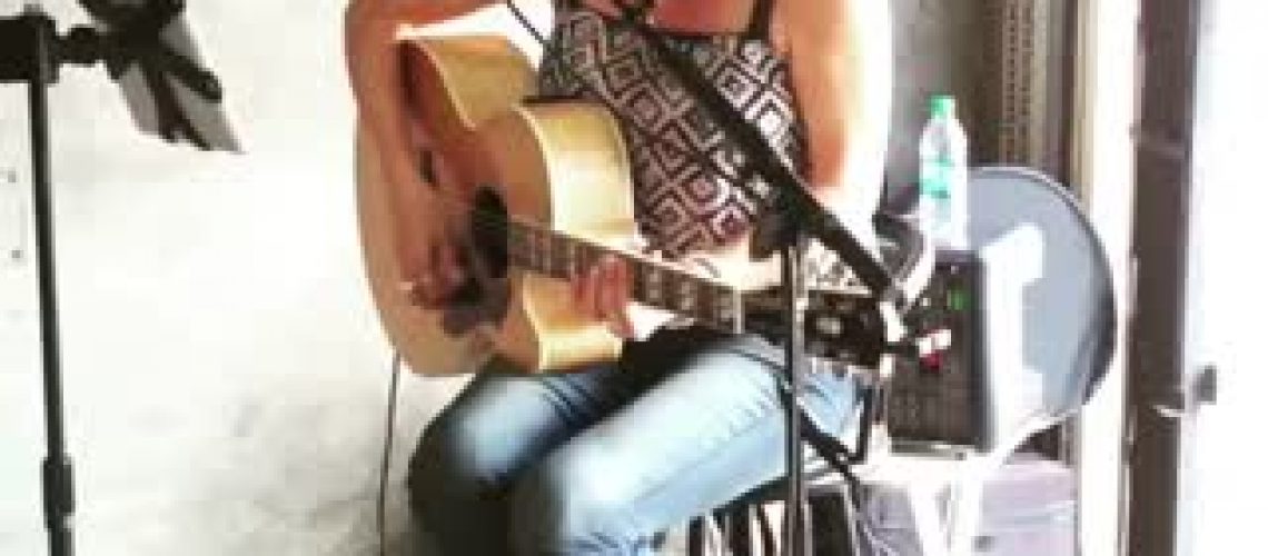 livemusic-kicks-off-at-4pm-dont-miss-the-amazing-kelly-fitzgerald-rocking-out-from.jpg #LiveMusic kicks off at 4pm! Don’t miss the AMAZING Kelly Fitzgerald rocking out from…